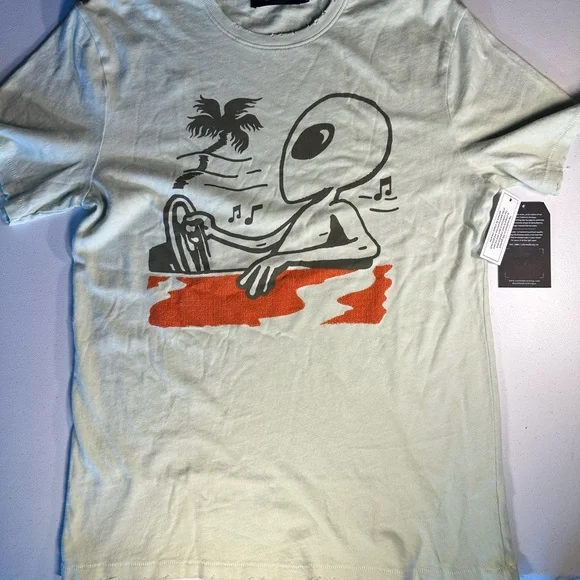 Junk Food Clothing Alien Graphic Tee - Light Green - Picture 3 of 7